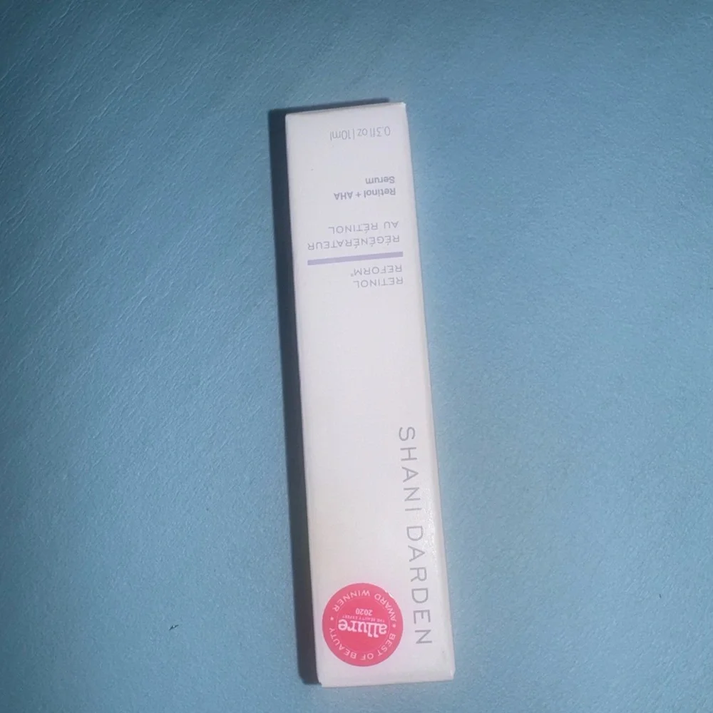 Luxury Makeup Bundle - Picture 6 of 7